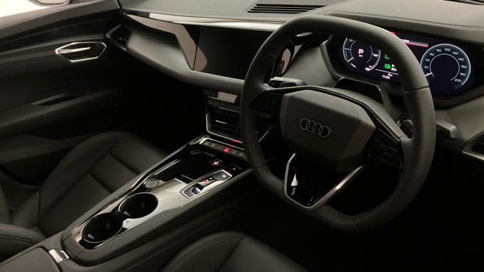 Audi e-tron GT 370kW 105kWh Quattro 4dr Auto Electric Saloon - Image 6